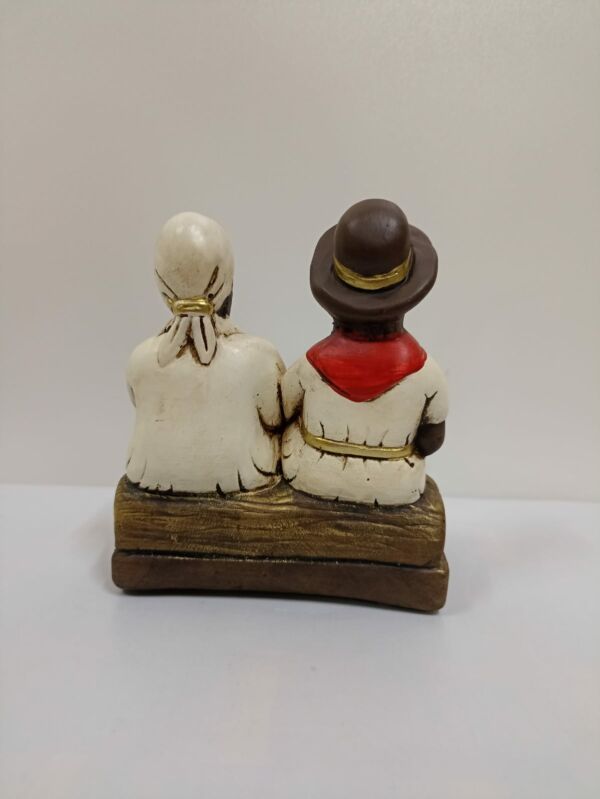 IMAGEM EM GESSO CASAL DE PRETO VELHO 13 CM - Imagem 3