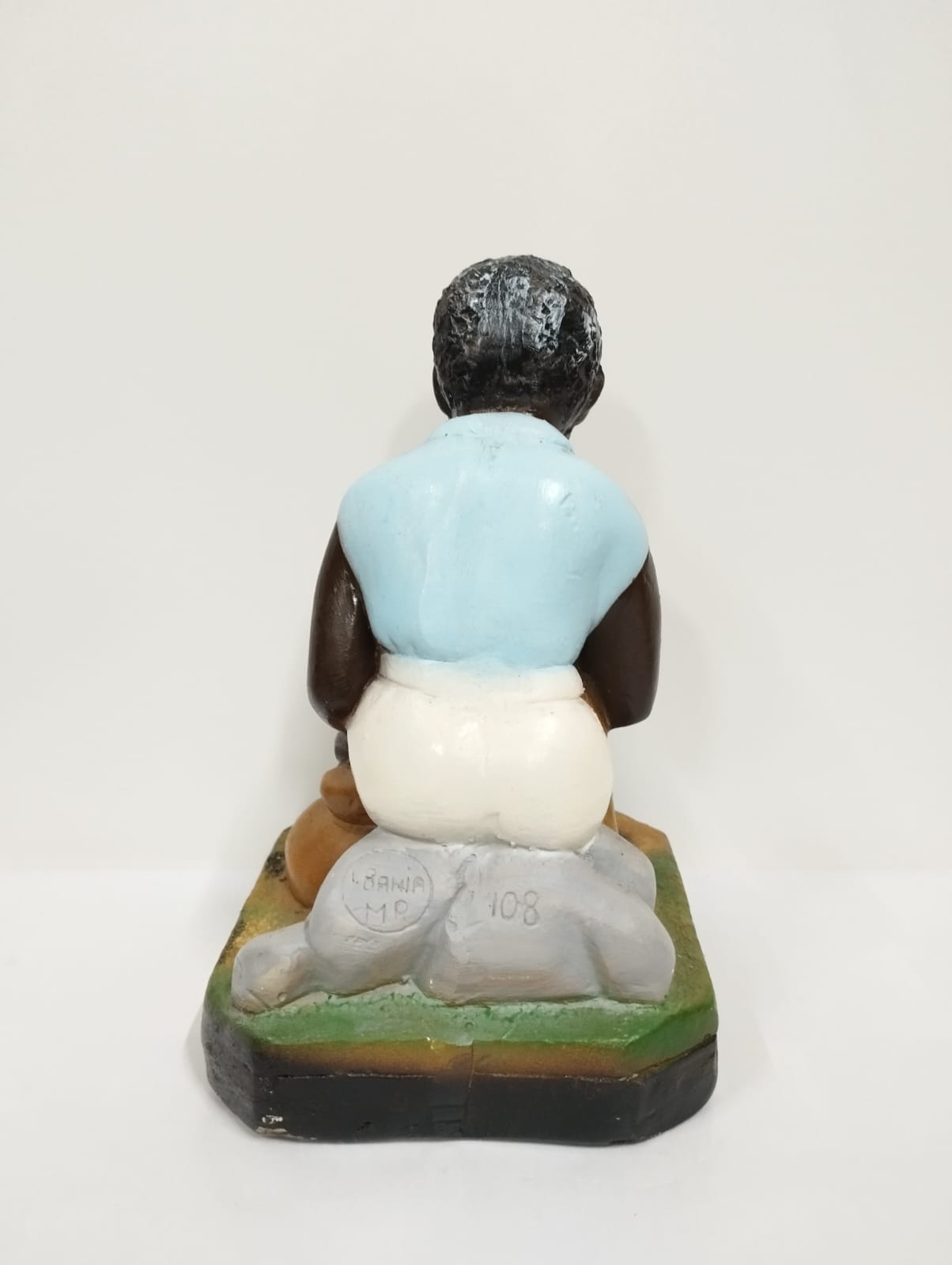 IMAGEM EM GESSO PRETO VELHO PAI CALUNGA 17 CM - Imagem 3