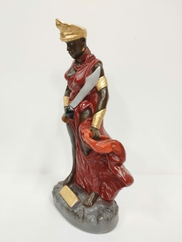 IMAGEM EM GESSO ORIXÁ IANSÃ 24 CM - Imagem 2