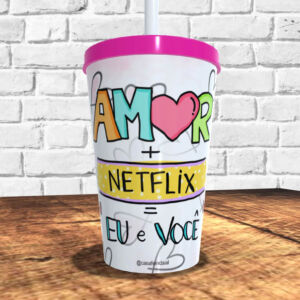 COPO COM CANUDO HOLOGRÁFICO 550ML DIA DOS NAMORADOS REF0233 - CASA FÉ
