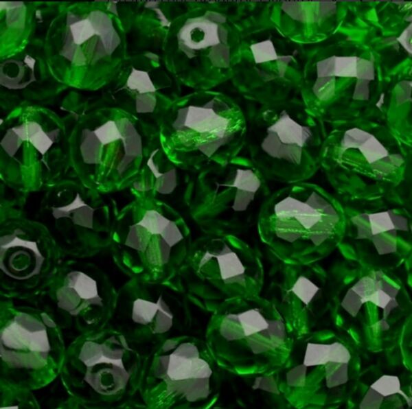 PACOTE COM 50 CONTAS SEXTAVADAS 8MM CRISTAL VERDE ESCURO