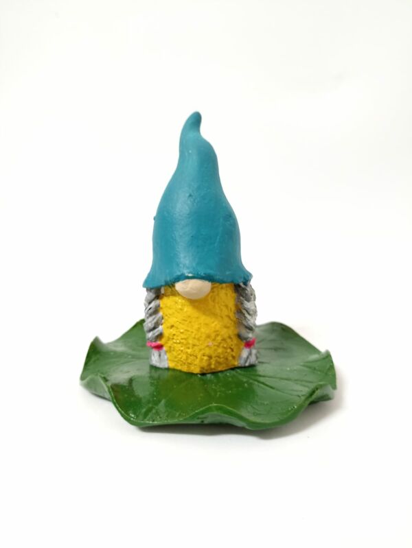 PORTA INCENSO CASCATA EM RESINA MAGO DENTRO DO COGUMELO CORES DIVERSAS 16CM - Image 3