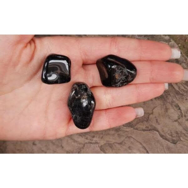 Pedra Onix Rolada 1cm a 4cm - Cura o Medo e Depressão - Cristal Natural - Imagem 2