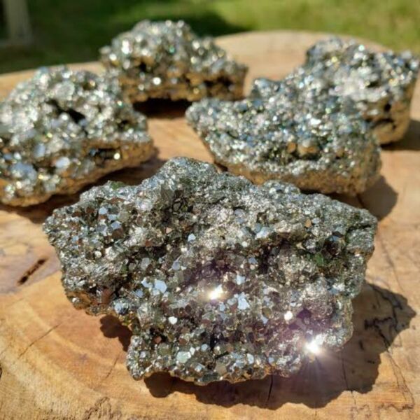 Kit 3 Pedras Pirita Bruta até 0,5cm - Sorte Prosperidade Sucesso - Cristal Natural Ouro de Tolo - Image 2