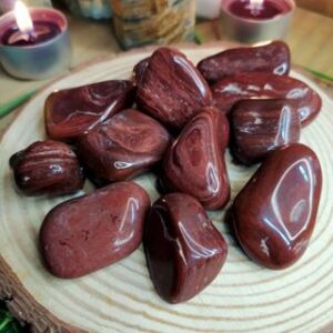 Pedra Quartzo Vermelho Rolado 2 a 4cm - Proteção - Pedra Natural