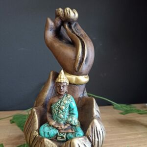 PORTA INCENSO CASCATA BUDA NA MÃO ENVELHECIDO COM TURQUESA 20CM