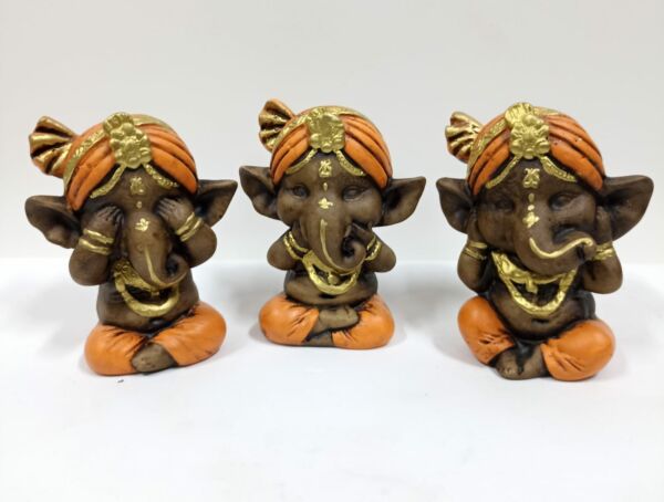 TRIO DE GANESHA ENVELHECIDO COM LARANJA 11CM - Image 2