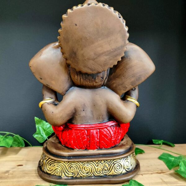 GANESHA COM BASE ENVELHECIDO COM VERMELHO 30CM - Imagem 3