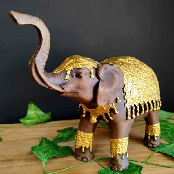 ELEFANTE MANTO RETO M ENVELHECIDO COM DOURADO 20CM - Imagem 2