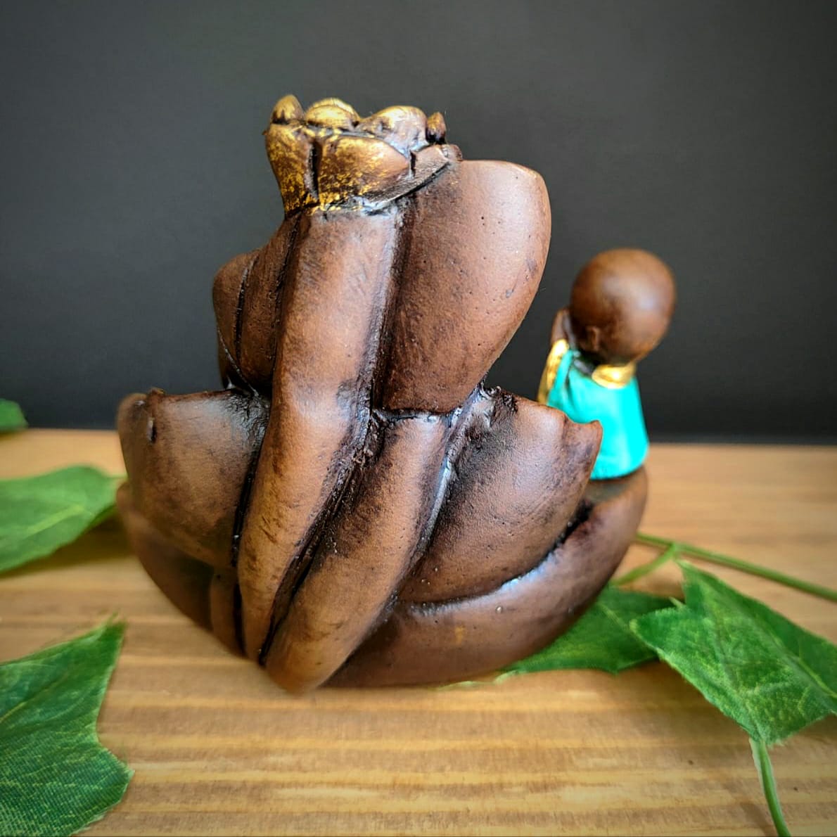 PORTA INCENSO CASCATA FOLHAS COM BUDA TURQUESA 12CM - Imagem 2