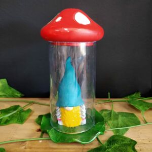PORTA INCENSO CASCATA EM RESINA MAGO DENTRO DO COGUMELO CORES DIVERSAS 16CM