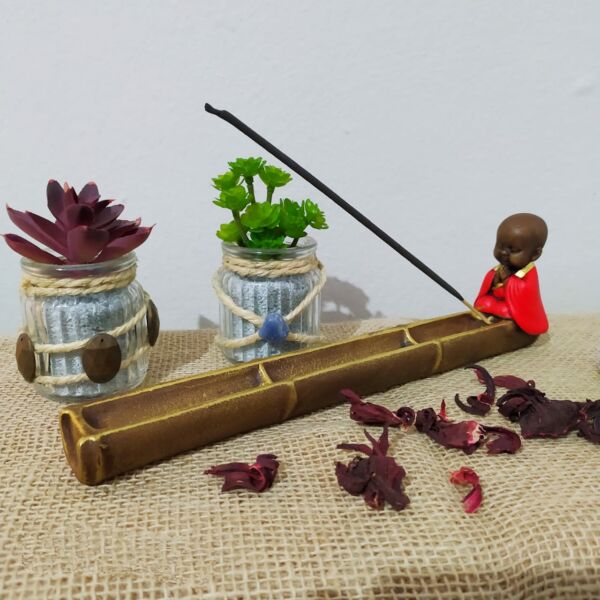PORTA INCENSO BAMBU BUDA VERMELHO 26CM