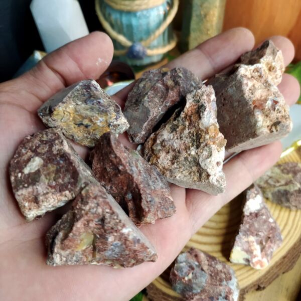 PEDRA QUARTZO JIBOIA BRUTO 2 A 4 CM - CORAGEM E OTIMISMO - CRISTAL NATURAL - Imagem 3