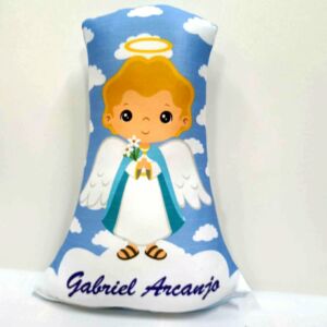 ALMOFADA GABRIEL ARCANJO 22 CM