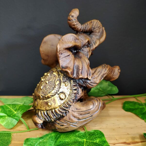 ELEFANTE SENTADO DOURADO 17CM - Imagem 2