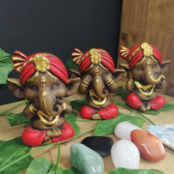 TRIO DE GANESHA ENVELHECIDO C/ VERMELHO 11CM - Imagem 2