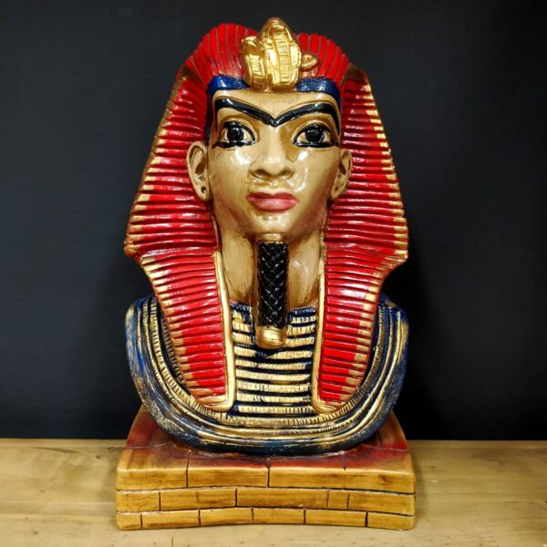 IMAGEM EM GESSO BUSTO DO FARAÓ COM VERMELHO 28CM