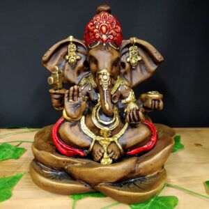 GANESHA COM BASE FLOR DE LÓTUS VERMELHO 27CM