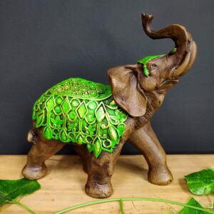 ELEFANTE ENVELHECIDO COM MANTO GOTAS VERDE 18CM