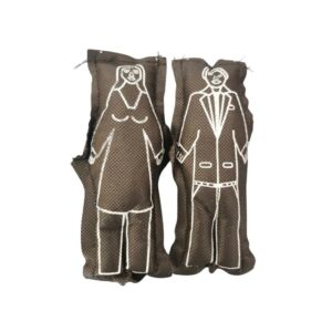 CASAL DE BONECOS DE PANO PRETO PARA RITUAIS DE VODU 15CM