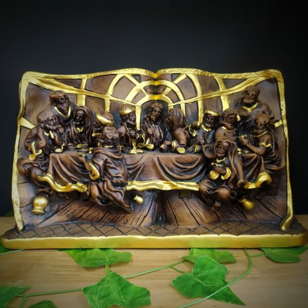 SANTA CEIA NO LIVRO PARA MESA 3D 24CM