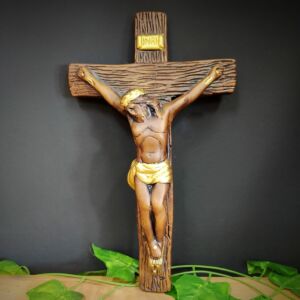 CRUCIFIXO DE PAREDE EM GESSO ENVELHECIDO 32CM