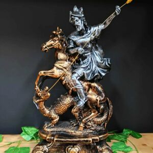 IMAGEM EM GESSO SÃO JORGE PRATA CAVALO DOURADO COM LANÇA 43CM