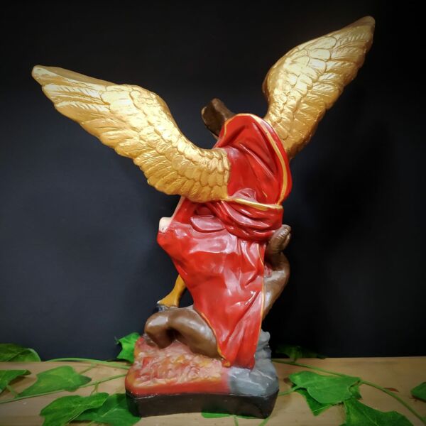 IMAGEM EM GESSO ARCANJO SÃO MIGUEL 36CM - Image 2