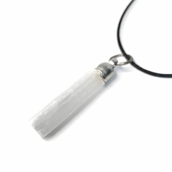 COLAR DE PEDRA SELENITA - LIMPEZA E PROTEÇÃO - CRISTAL NATURAL