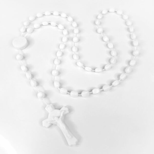 TERÇO DE ACRÍLICO BRANCO SÃO BENTO - Image 2