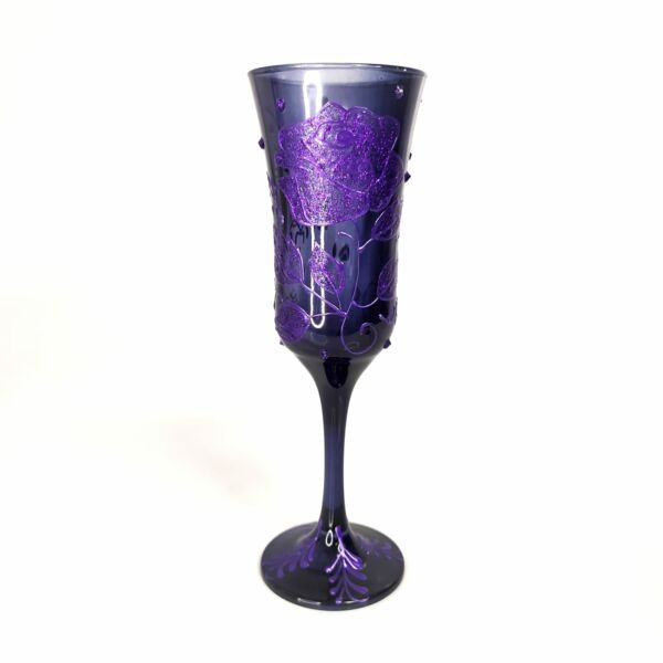 TAÇA ESTREITA DECORADA PARA POMBO GIRA PRETA COM ROXA DESENHO DE ROSAS