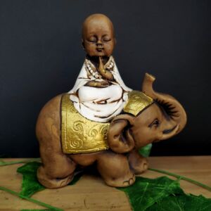 BUDA SENTADO NO ELEFANTE BRANCO 18CM