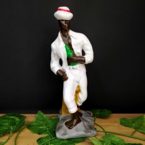 IMAGEM EM GESSO MALANDRO COM ROUPA BRANCA 24CM