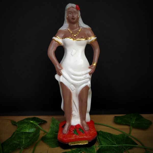 IMAGEM EM GESSO POMBO GIRA MARIA MULAMBO ROUPA BRANCA 21CM