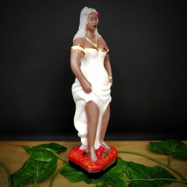 IMAGEM EM GESSO POMBO GIRA MARIA MULAMBO ROUPA BRANCA 21CM - Imagem 2
