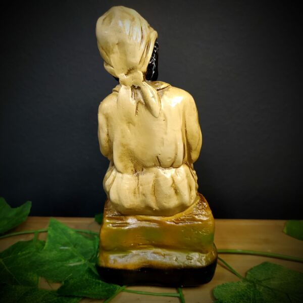 IMAGEM EM GESSO PRETA VELHA SENTADA 16CM - Image 3
