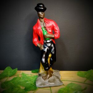IMAGEM EM GESSO MALANDRO COM ROUPA VERMELHA E PRETA 24CM