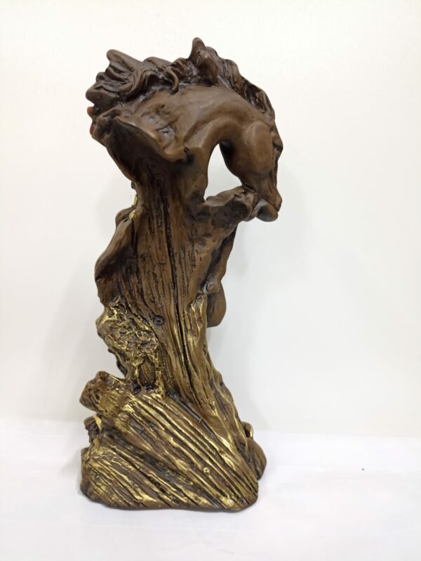 IMAGEM EM GESSO CABOCLO AMARELO COM CAVALO 33CM - Image 2