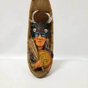 IMAGEM EM GESSO BUSTO CABOCLO NA CANOA 22 CM