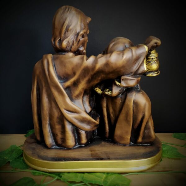 IMAGEM EM GESSO SAGRADA FAMÍLIA COM LAMPARINA 25CM - Image 3