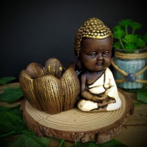PORTA INCENSO BUDA COM POTINHO FLOR DE LÓTUS ENVELHECIDO COM BRANCO 10CM