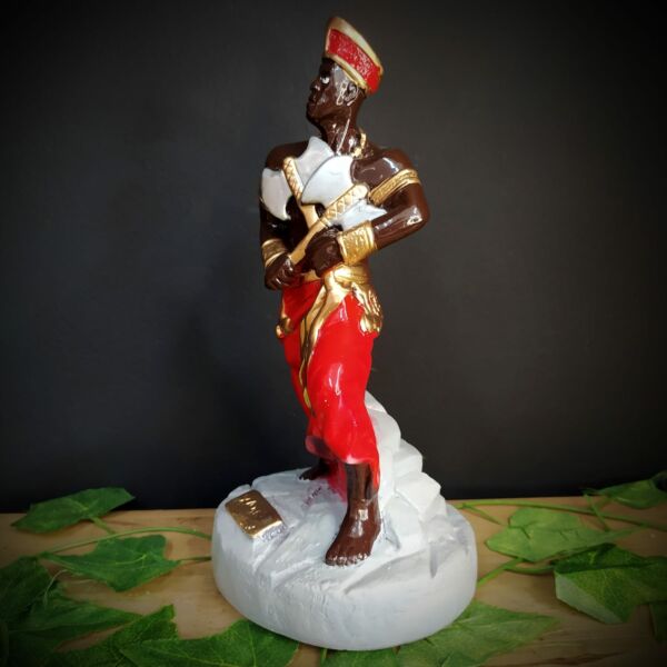 IMAGEM EM GESSO ORIXÁ XANGÔ 26CM - Image 2