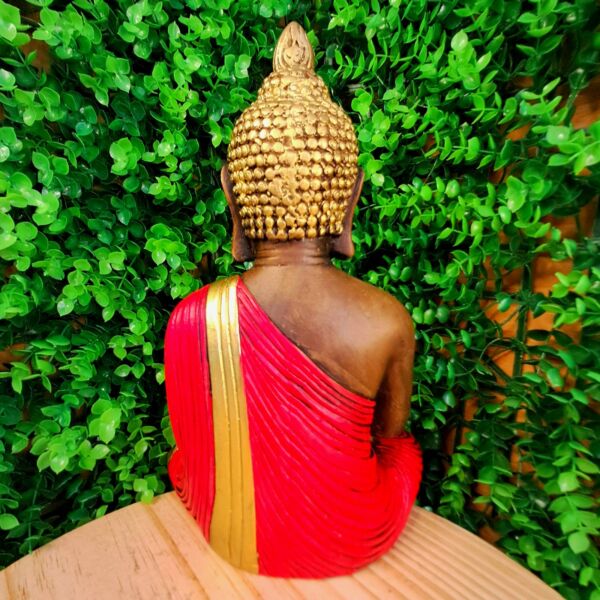 BUDA MEDITANDO PAZ ESPIRITUAL ENVELHECIDO COM VERMELHO 26CM - Imagem 3