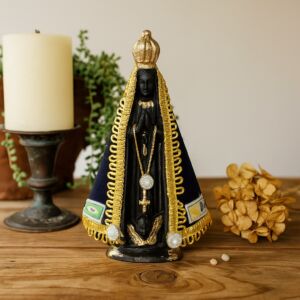 IMAGEM EM GESSO NOSSA SENHORA APARECIDA COM MANTO DE VELUDO 15CM