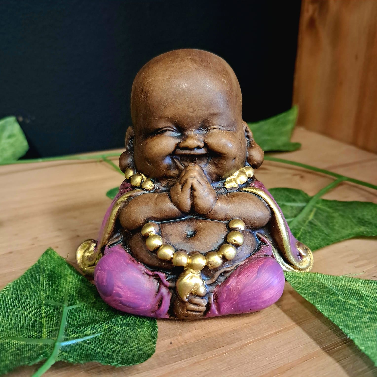 MINI BUDA DA PROSPERIDADE ENVELHECIDO COM ROXO 7CM