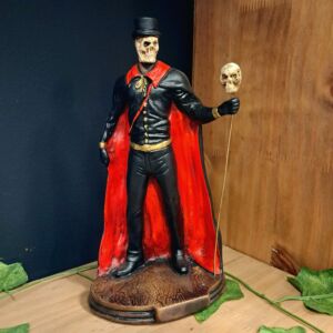 IMAGEM EM GESSO EXU ENVELHECIDO COM CAPA PRETA E VERMELHA 24CM