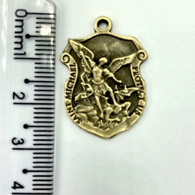 PINGENTE MEDALHA ESCUDO DE SÃO MIGUEL ARCANJO 2,5CM ENVELHECIDO - UNIDADE - Imagem 3